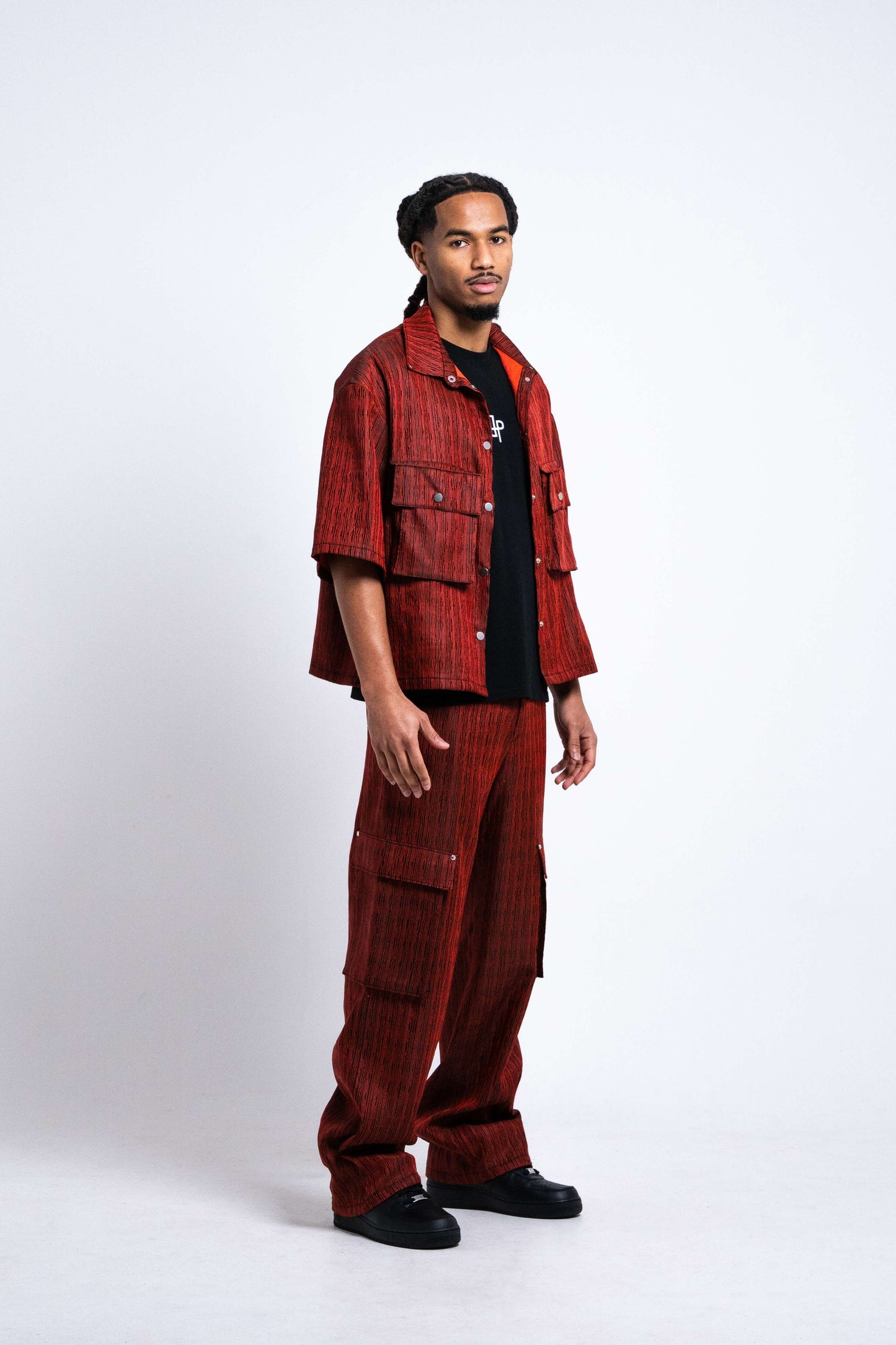 Chemise coupe crop avec poches latérales 3D orange & noir